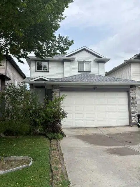 140 Tuscany Ridge View NW, Calgary — main listing photo
