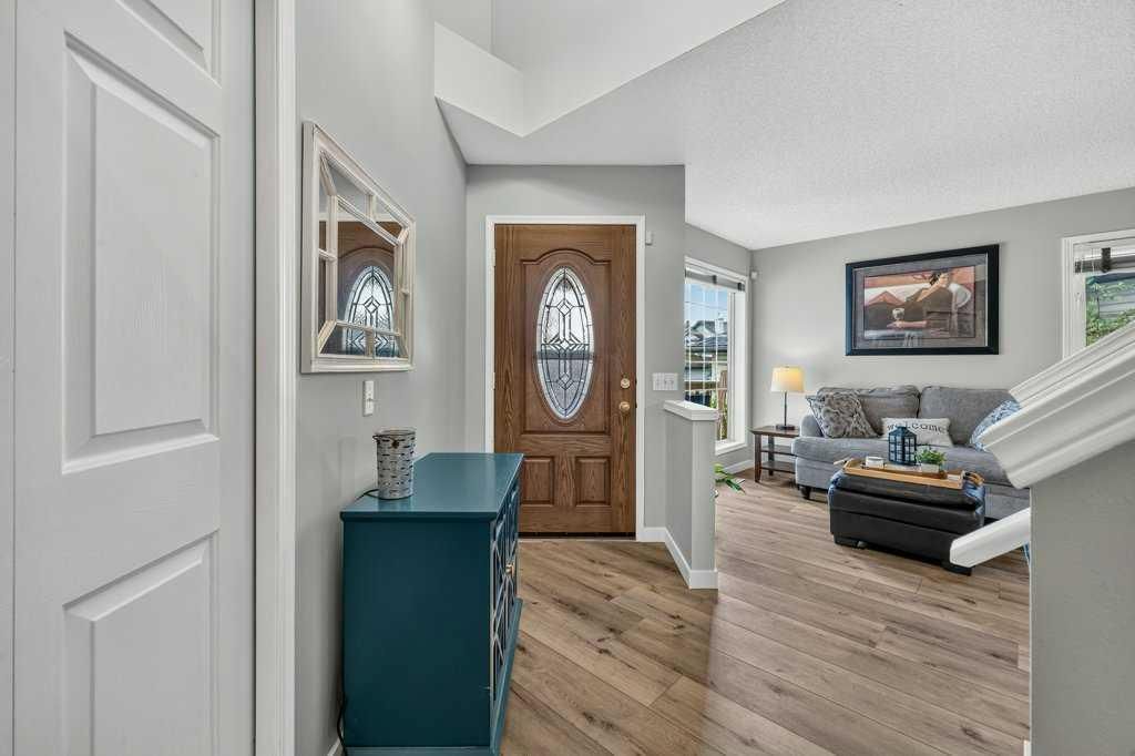 127 Tuscany Hills Park NW, Calgary — photo 3 of 38