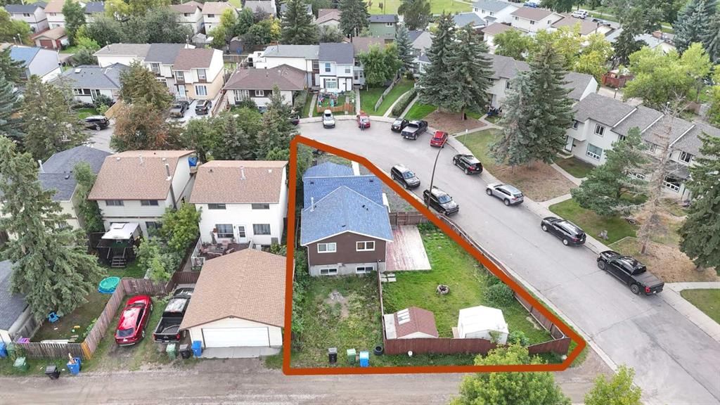 85 Abergale Close NE, Calgary — photo 3 of 22