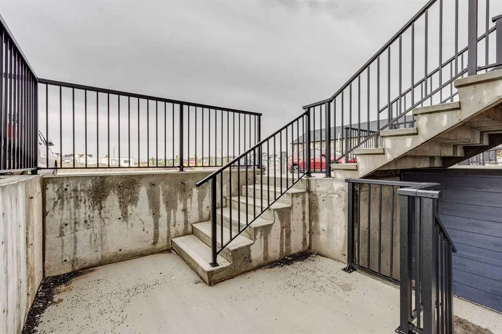 205, 40 Livingston Parade NE, Calgary — photo 4 of 17