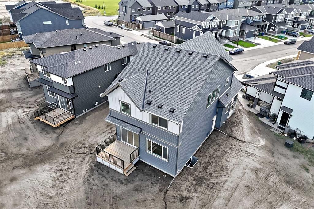 203 Langwell Common SE, Airdrie — photo 3 of 45