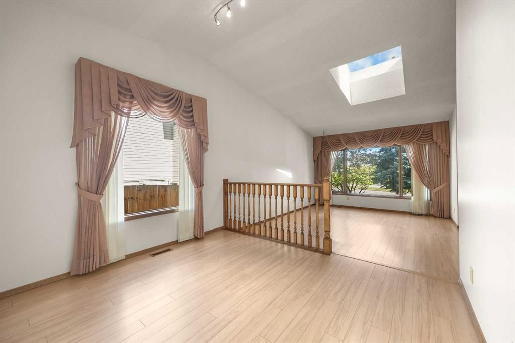 195 Edgepark Boulevard NW, Calgary — photo 4 of 44