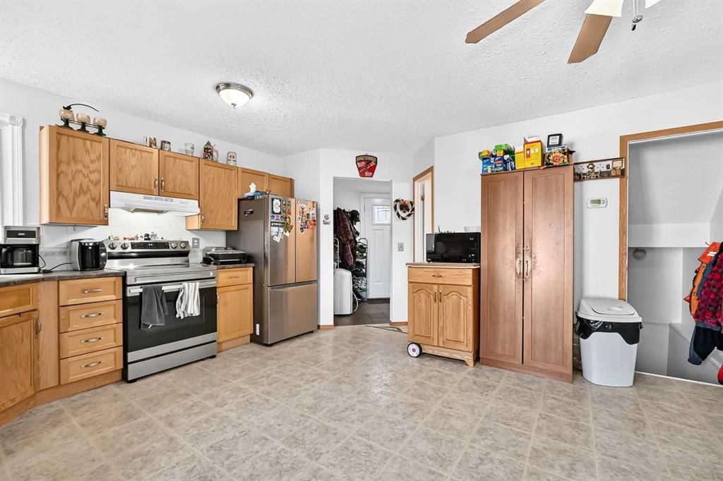119 Templeby Place NE, Calgary — photo 4 of 26