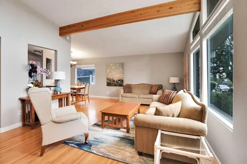 4919 Nelson Road NW, Calgary — photo 3 of 50