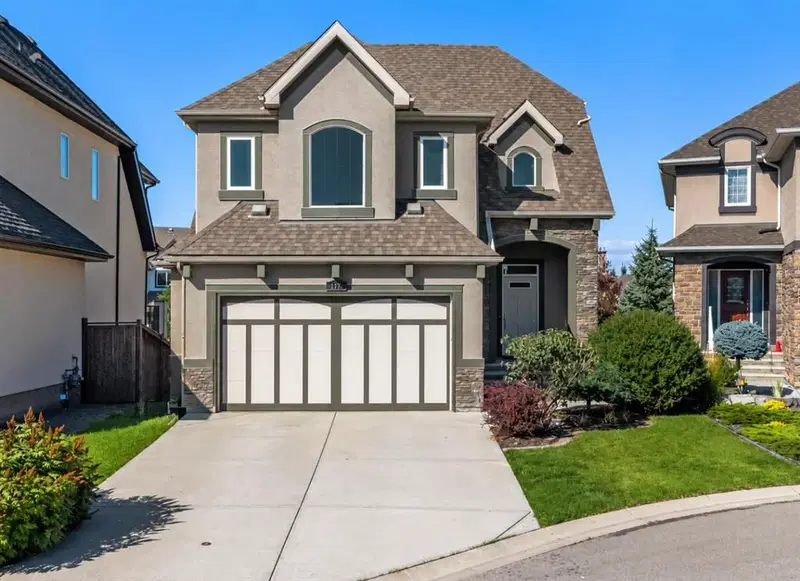 117 Mahogany Place SE, Calgary — main listing photo