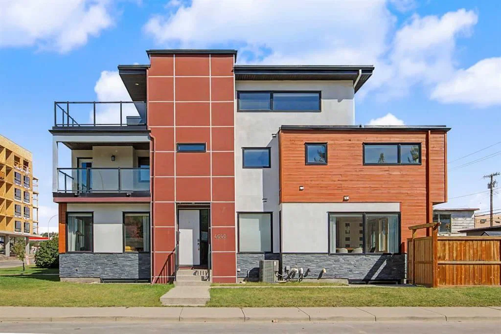 4640 15 Avenue NW, Calgary — semi detached (half duplex) for sale