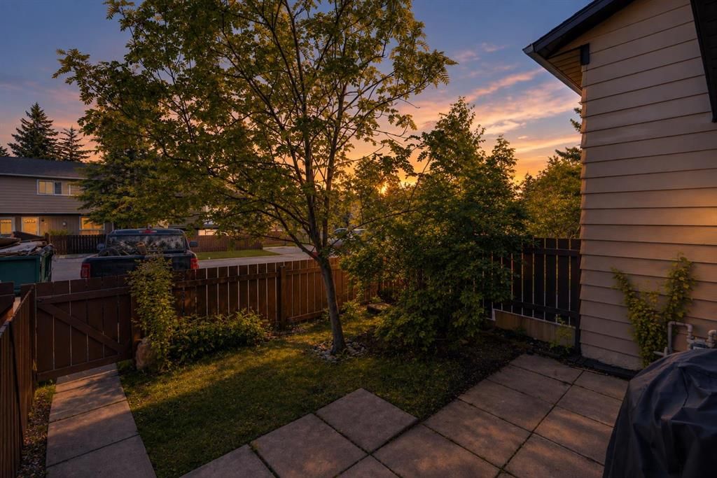 13, 7205 4 Street NE, Calgary — photo 2 of 22