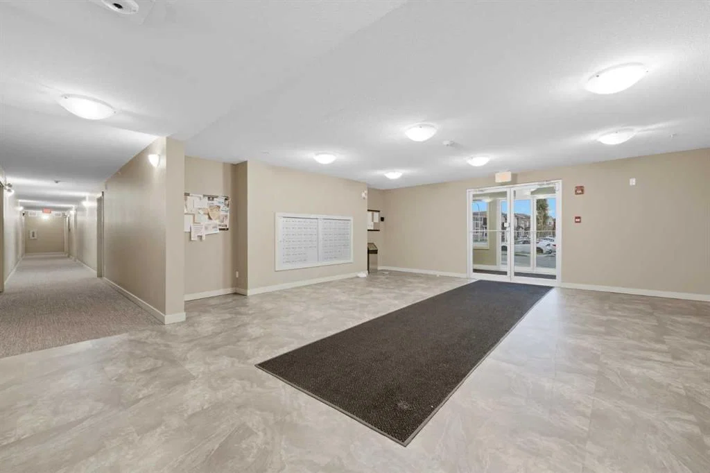 301, 15 Saddlestone Way NE, Calgary — photo 2 of 36