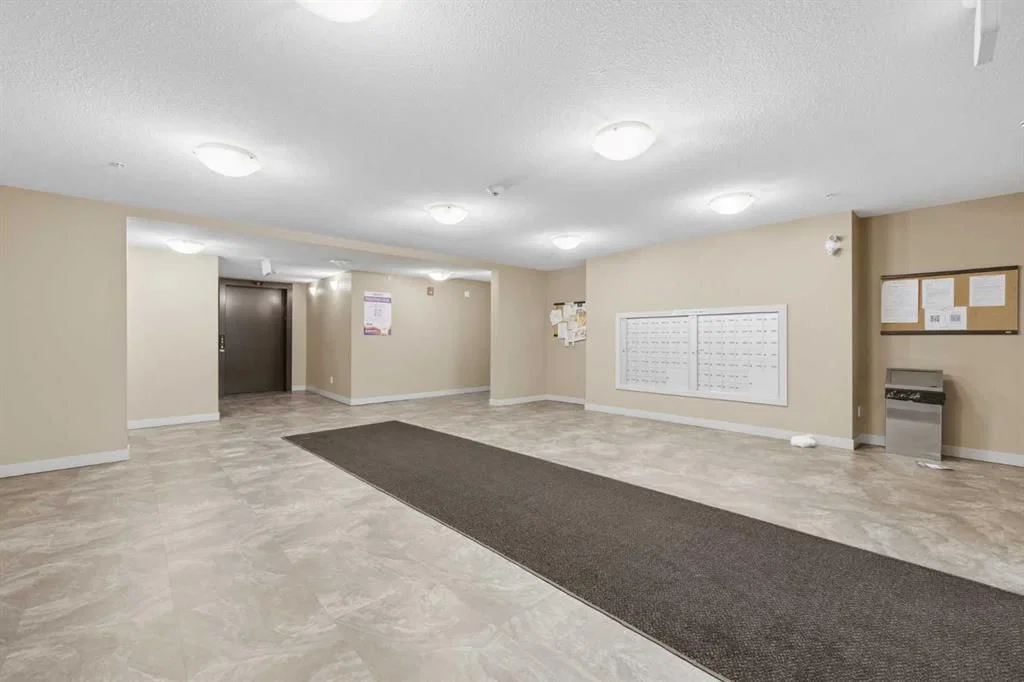301, 15 Saddlestone Way NE, Calgary — photo 3 of 36