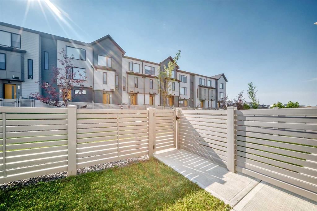 211 Evanscrest Square NW, Calgary — photo 4 of 40