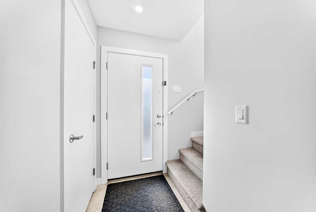 211 Evanscrest Square NW, Calgary — photo 5 of 40