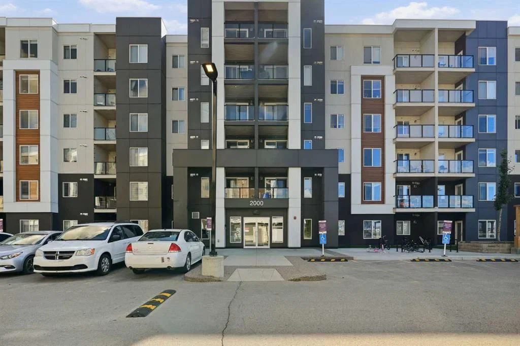 2618, 4641 128 Avenue NE, Calgary — main listing photo