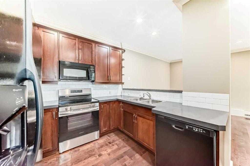 101, 323 13 Avenue SW, Calgary — photo 5 of 29