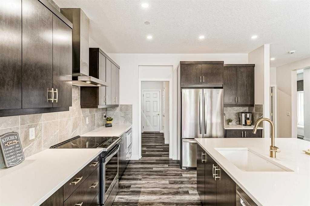 22 Howse Mount NE, Calgary — photo 5 of 50