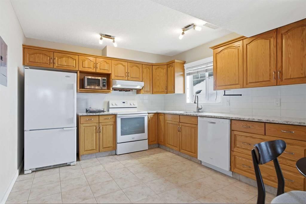 304, 1608 12 Avenue SW, Calgary — photo 3 of 26