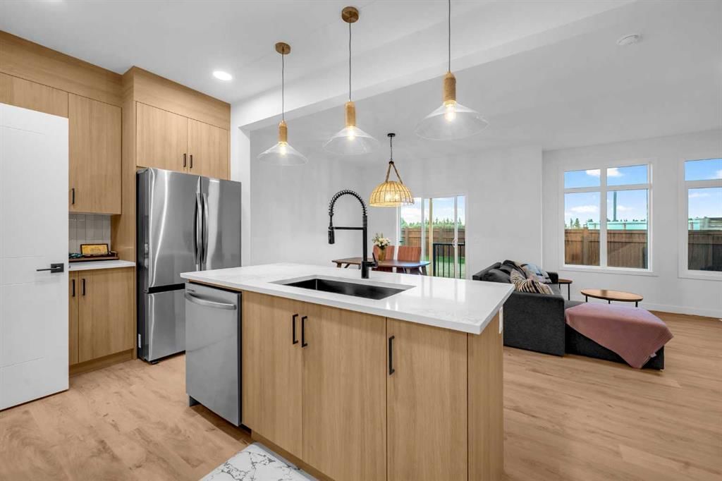 288 Sora Terrace SE, Calgary — photo 5 of 42