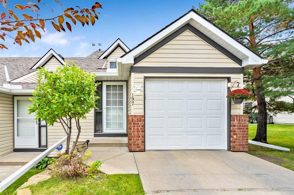 197 Somervale Point SW, Calgary — main listing photo