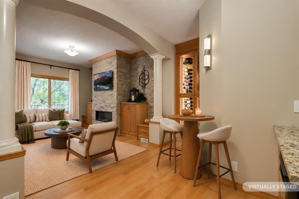 135 Hawkmere View, Chestermere — photo 5 of 50