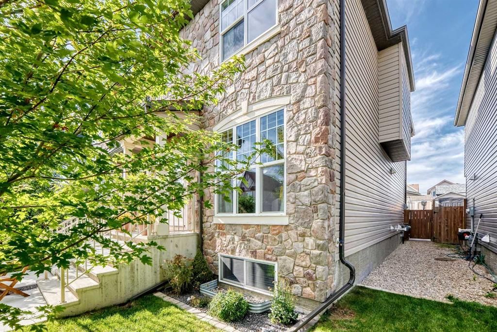 158 Cranford Way SE, Calgary — photo 3 of 46