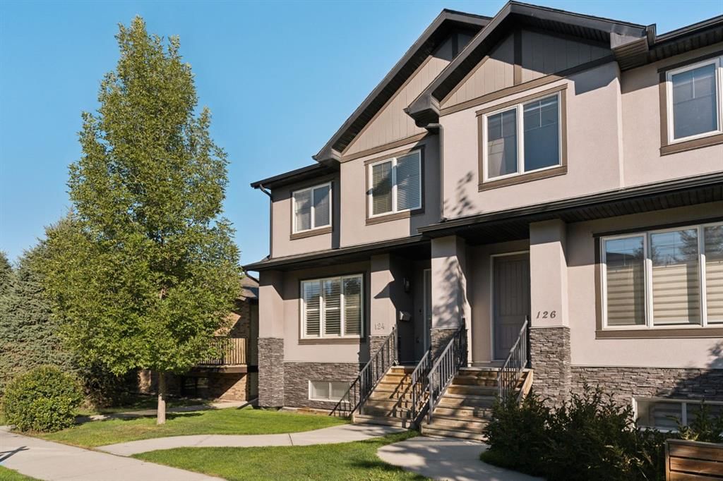 124 25 Avenue NE, Calgary — photo 2 of 45
