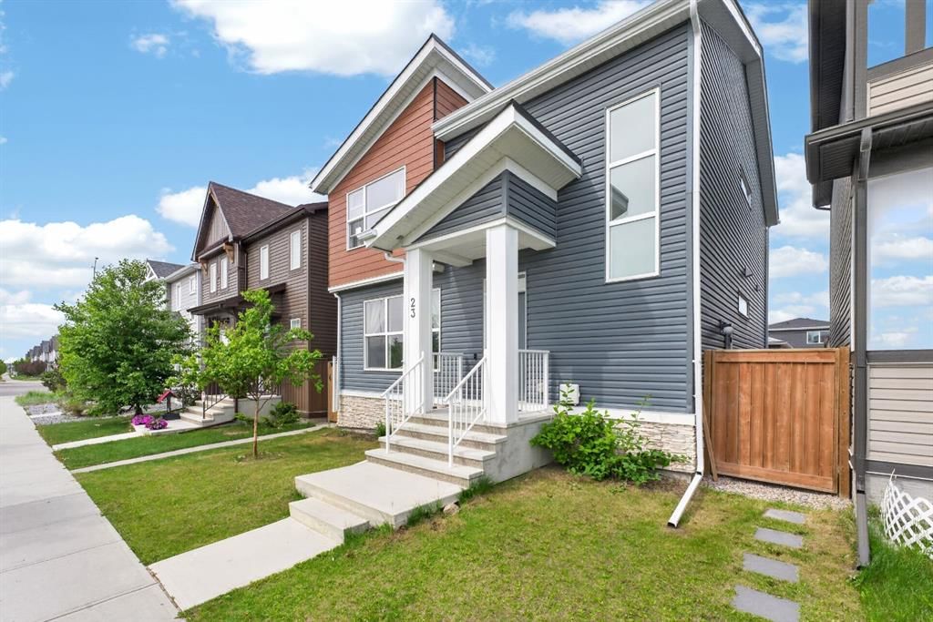 23 Lucas Boulevard NW, Calgary — photo 3 of 44