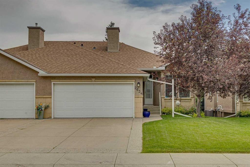 2634 Signal Hill Heights SW, Calgary — photo 5 of 30