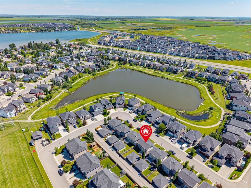 145 Rainbow Falls Glen, Chestermere — photo 2 of 50