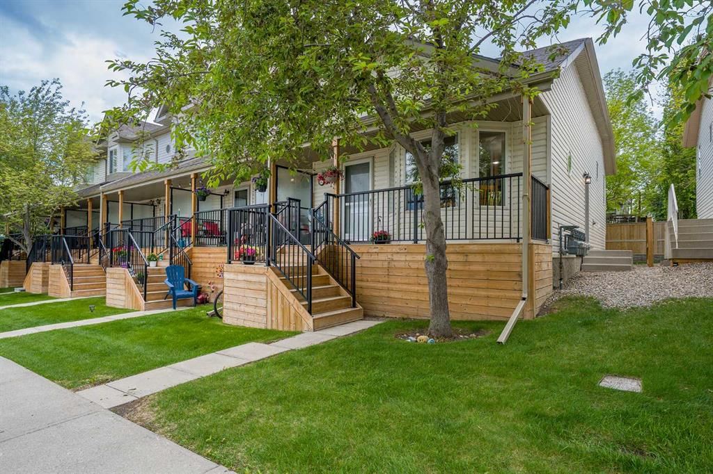73 Hidden Valley Villas NW, Calgary — photo 2 of 41