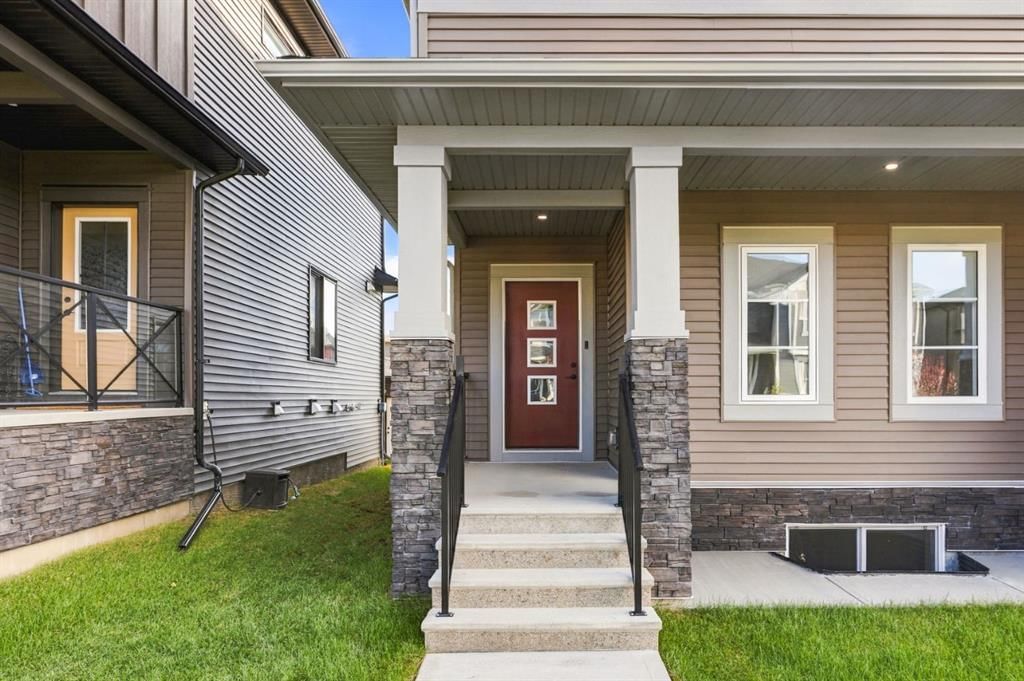 164 Lawson Lane SE, Airdrie — photo 2 of 50