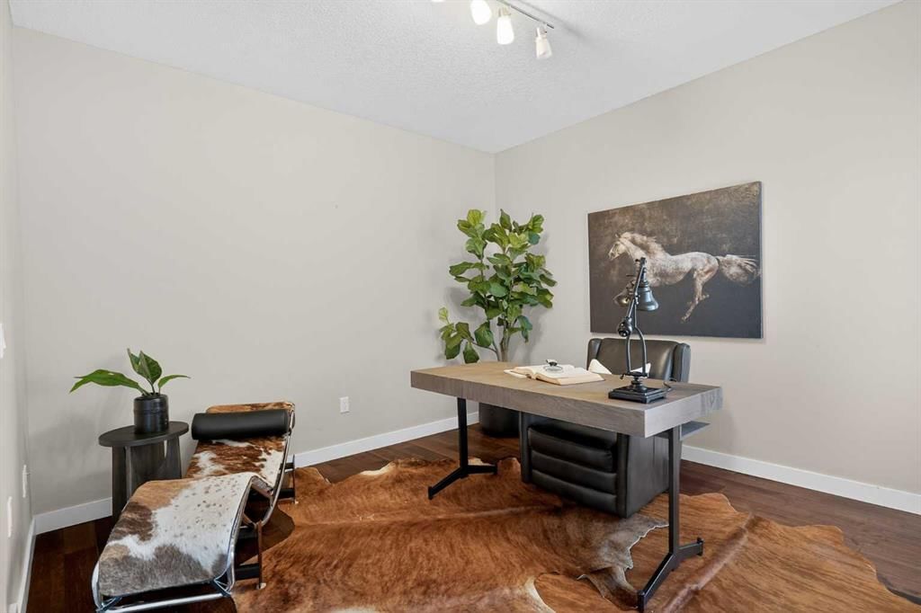 26 Sage Meadows Way NW, Calgary — photo 3 of 49