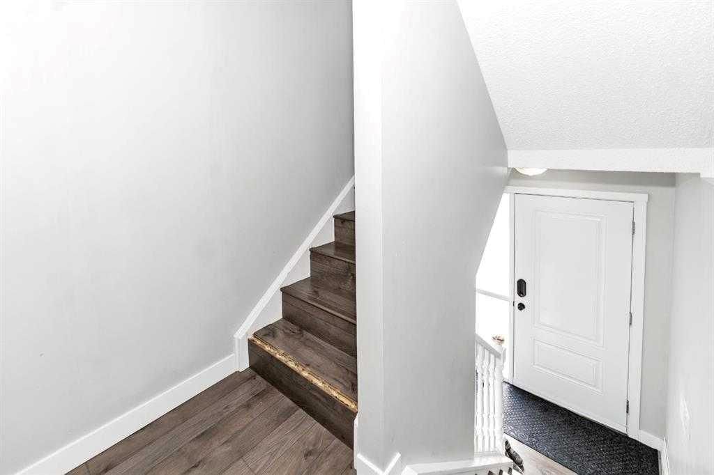 151, 6915 Ranchview Drive NW, Calgary — photo 2 of 31