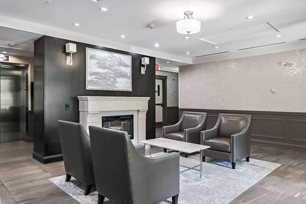 205, 39 Quarry Gate SE, Calgary — photo 5 of 25