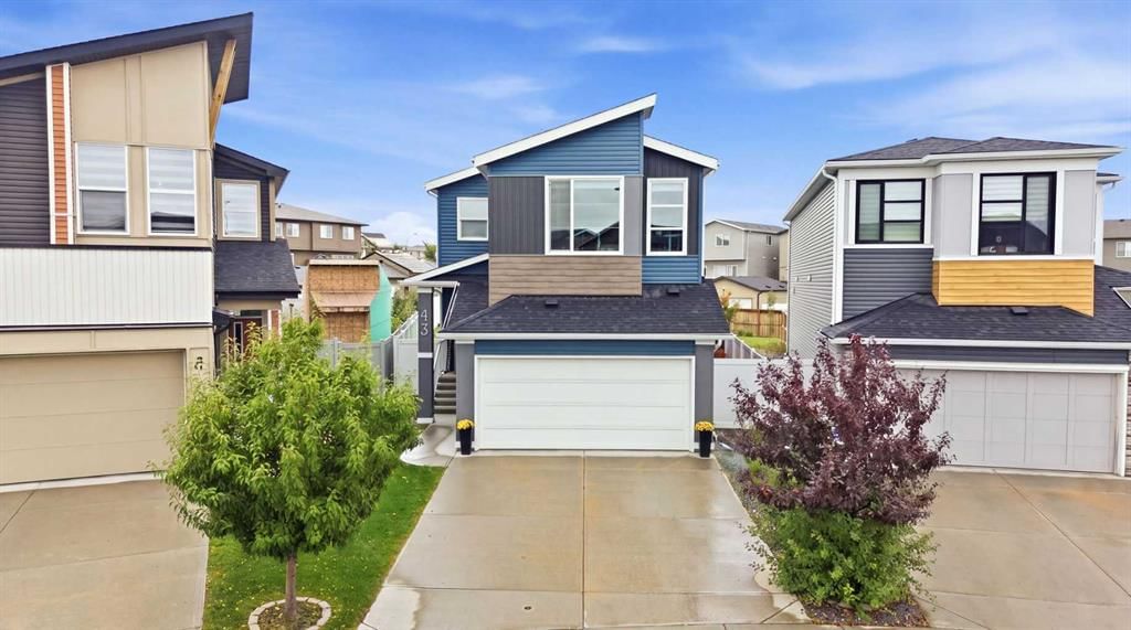 43 Howse Manor NE, Calgary — photo 2 of 33