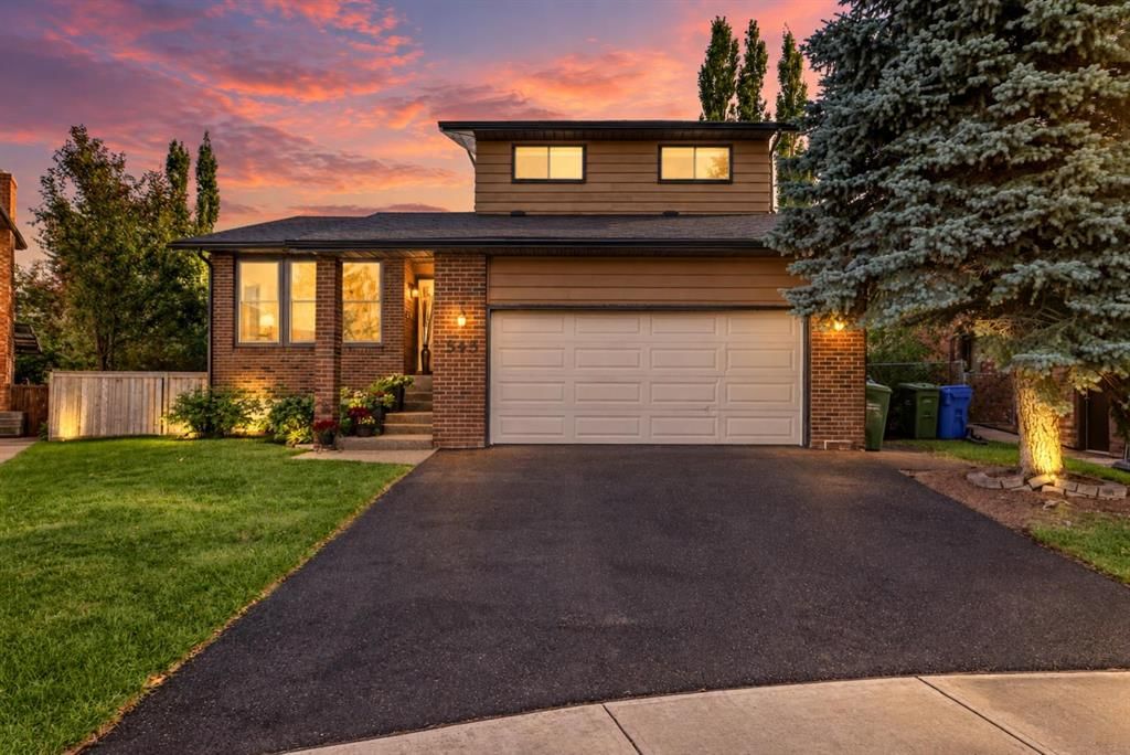343 Berkshire Place NW, Calgary — main listing photo