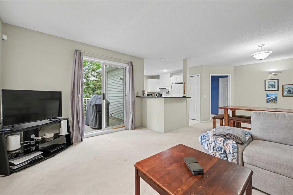 4105, 7171 Coach Hill Road SW, Calgary — photo 5 of 25