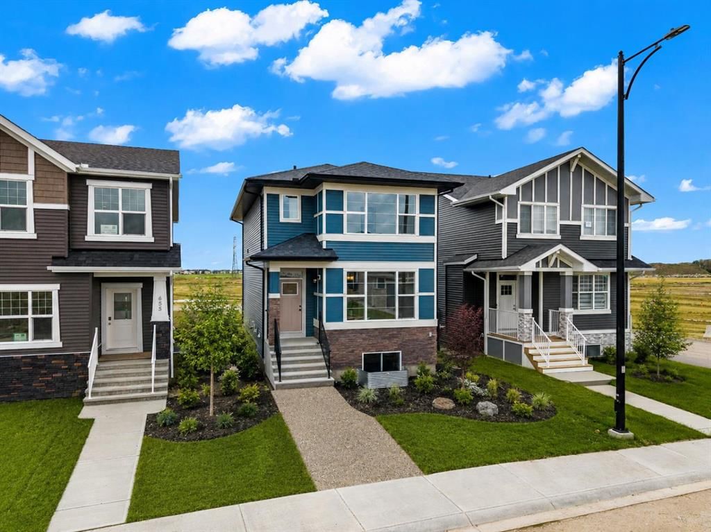 659 Chelsea Pier Run, Chestermere — photo 2 of 47