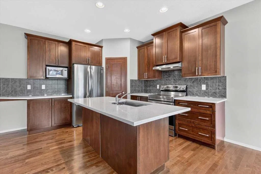 380 Royal Oak Heights NW, Calgary — photo 3 of 39