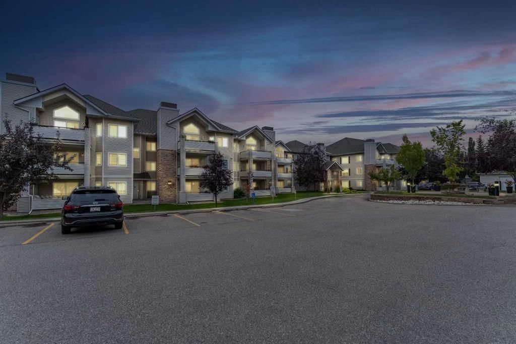 2108, 7451 Springbank Boulevard SW, Calgary — photo 2 of 37