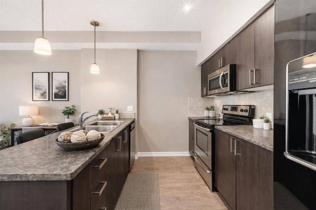 311, 117 Copperpond Common SE, Calgary — photo 4 of 33