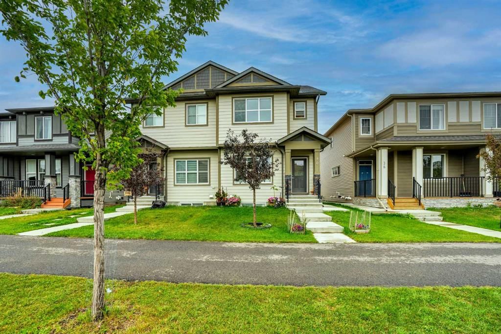 40 Cornerbrook Gate NE, Calgary — photo 3 of 50
