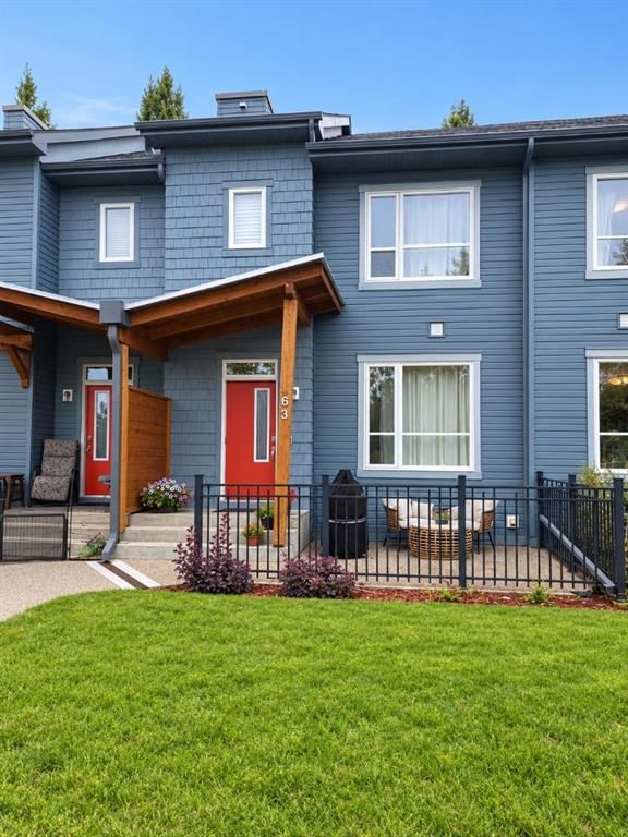 63 Chapalina Square SE, Calgary — townhome for sale