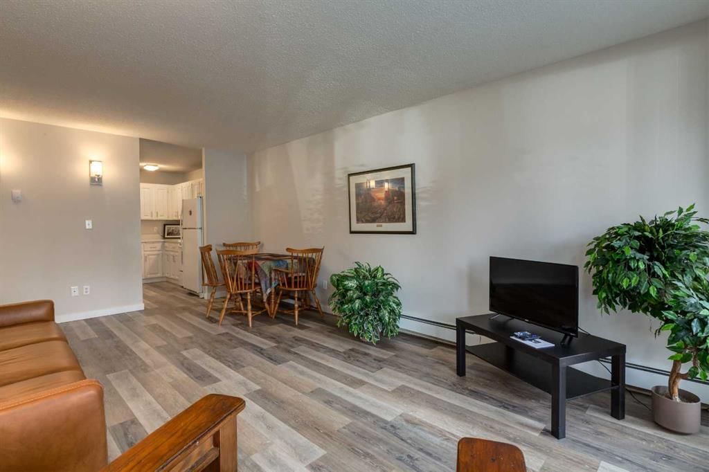 103, 521 57 Avenue SW, Calgary — photo 4 of 29