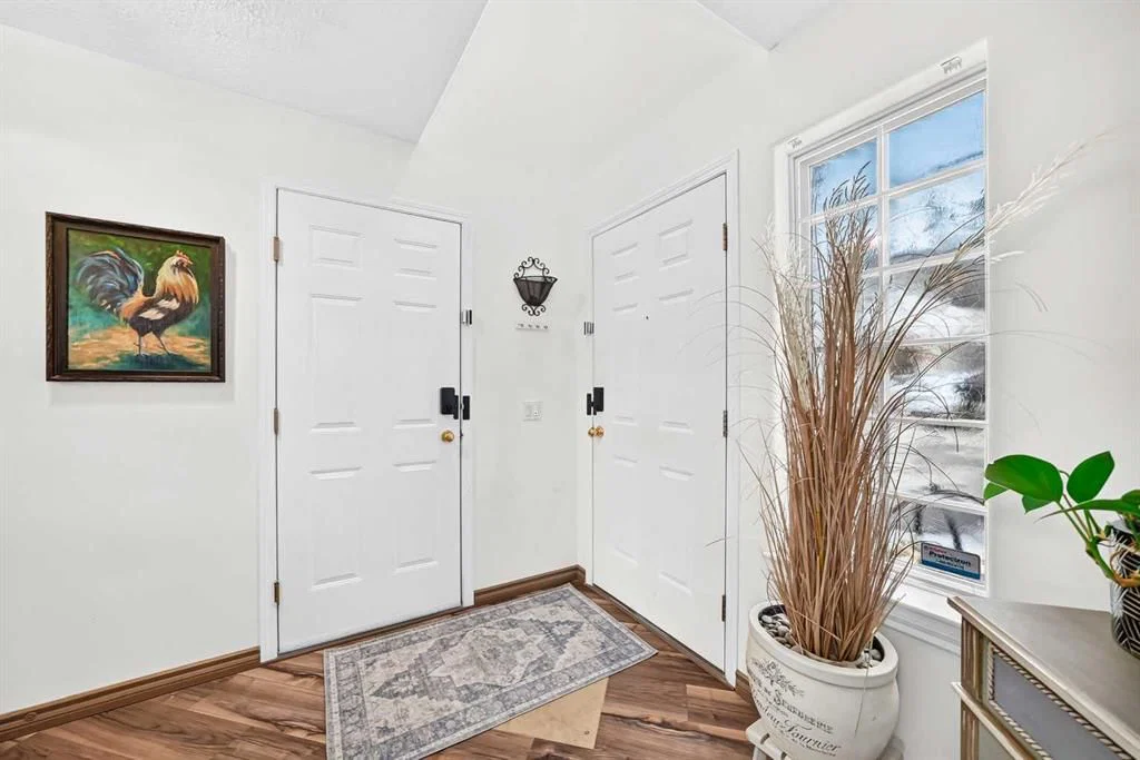 905 Patterson View SW, Calgary — photo 3 of 49