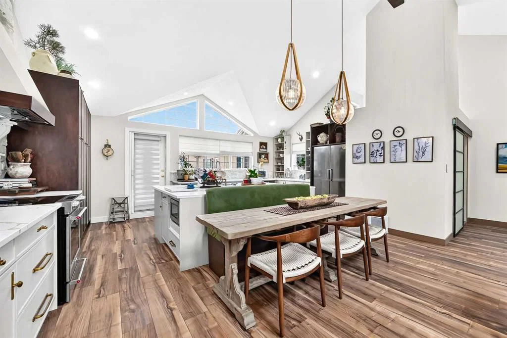 905 Patterson View SW, Calgary — photo 5 of 49
