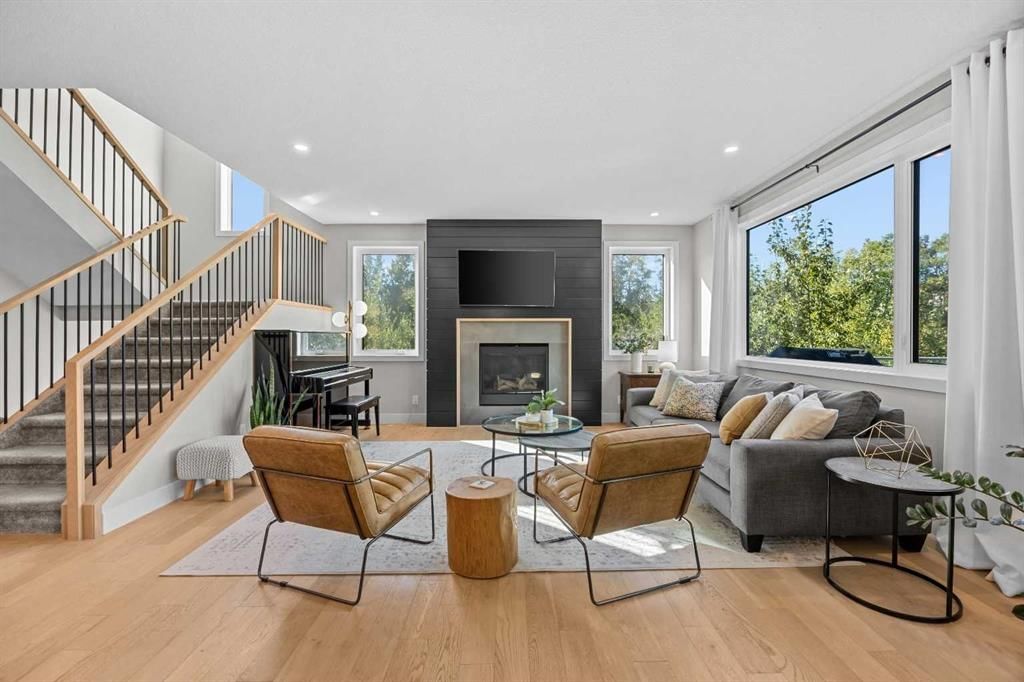 45 Rockford Road NW, Calgary — photo 3 of 50