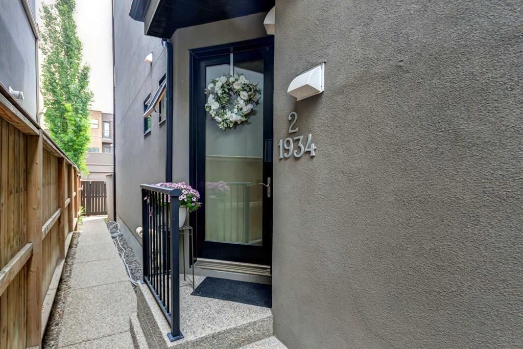 2, 1934 36 Street SW, Calgary — photo 3 of 35
