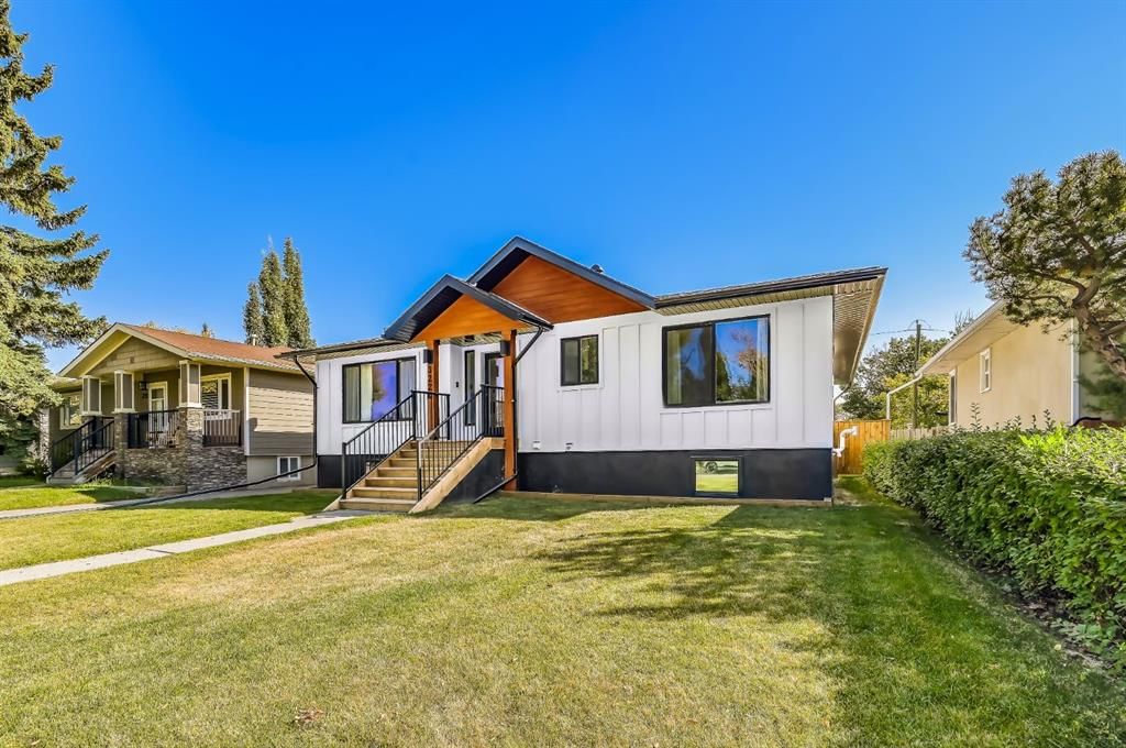 3224 24A Street SW, Calgary — main listing photo