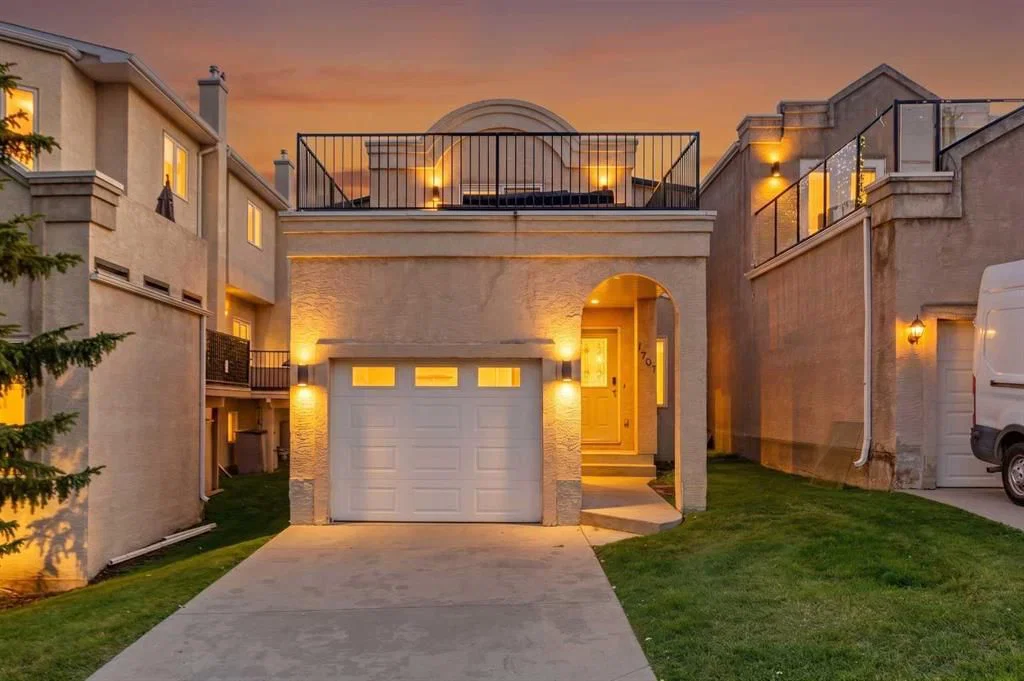 1707 23 Avenue SW, Calgary — main listing photo