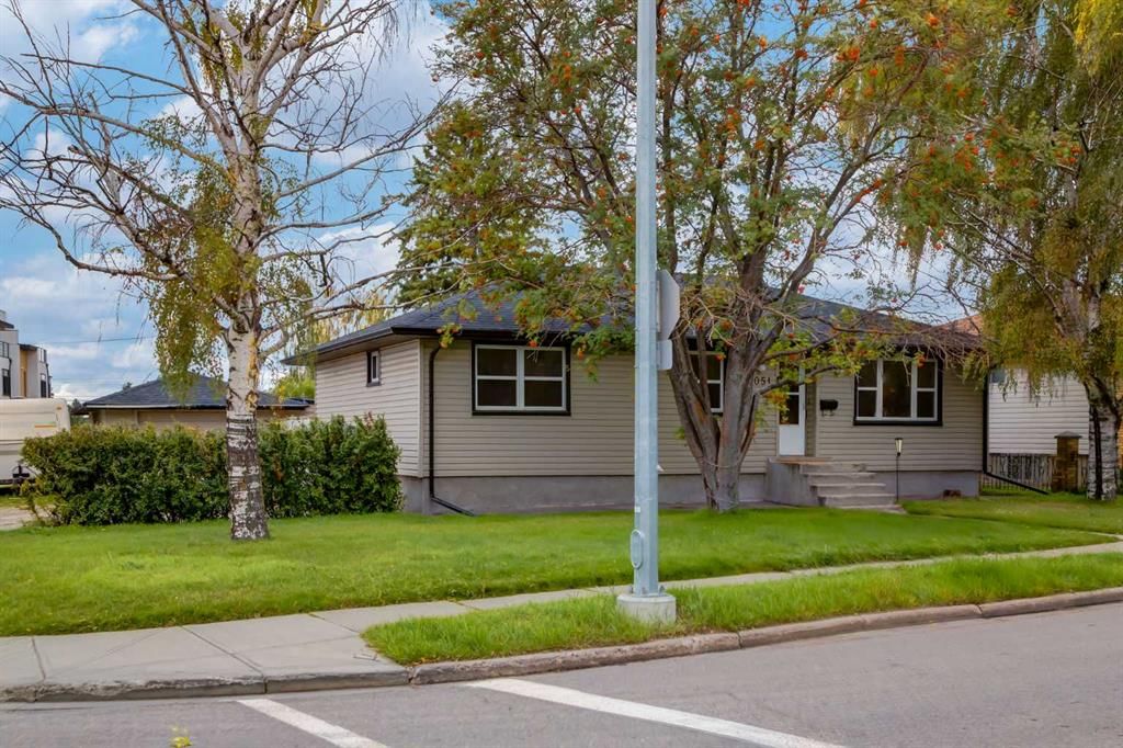 1051 8 Avenue NE, Calgary — detached for sale