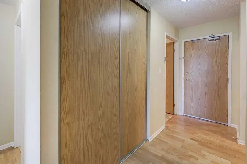 508, 8604 48 Avenue NW, Calgary — photo 3 of 35